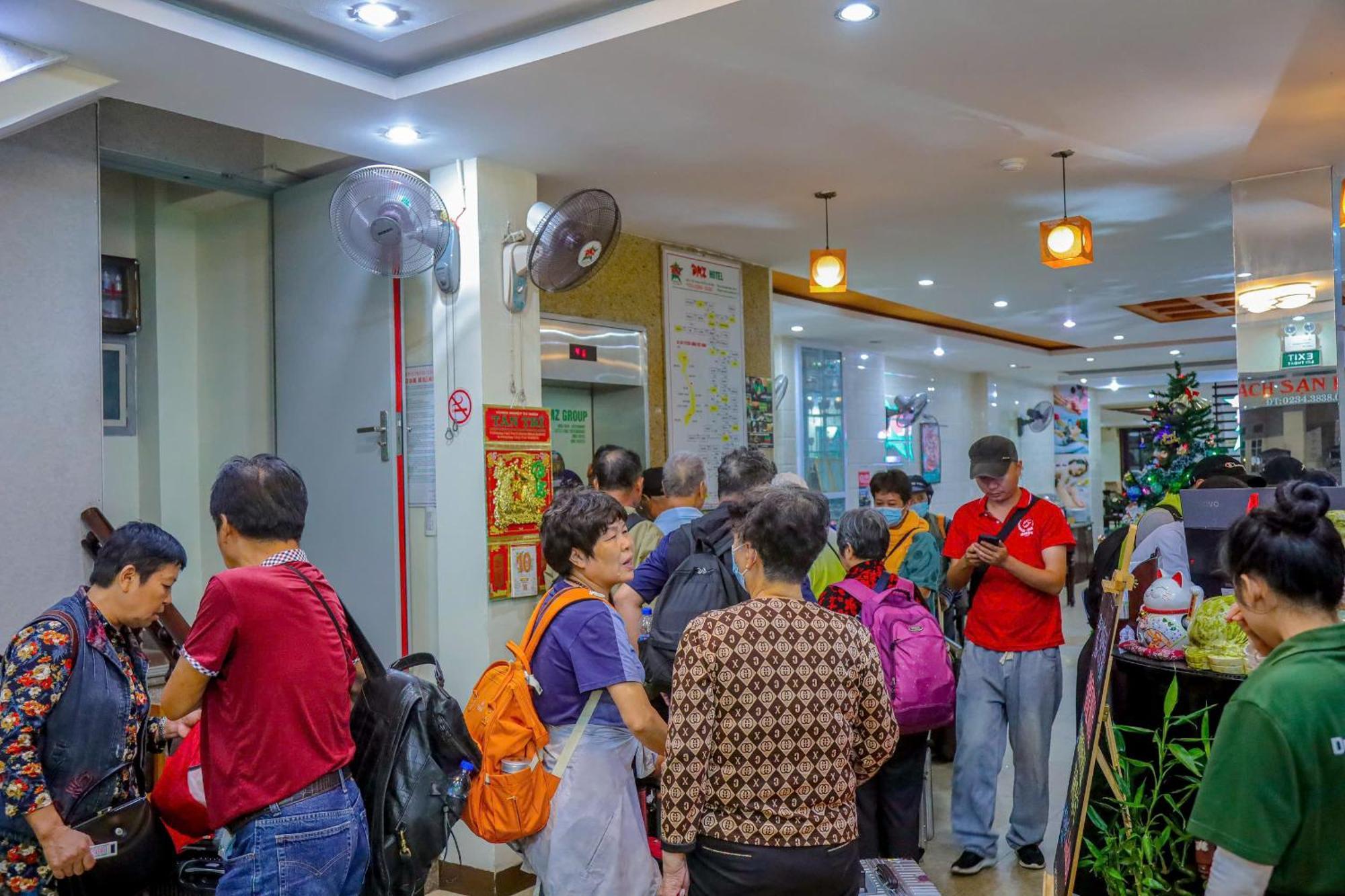 โรงแรมดีเอ็มซี เว้ ภายนอก รูปภาพ