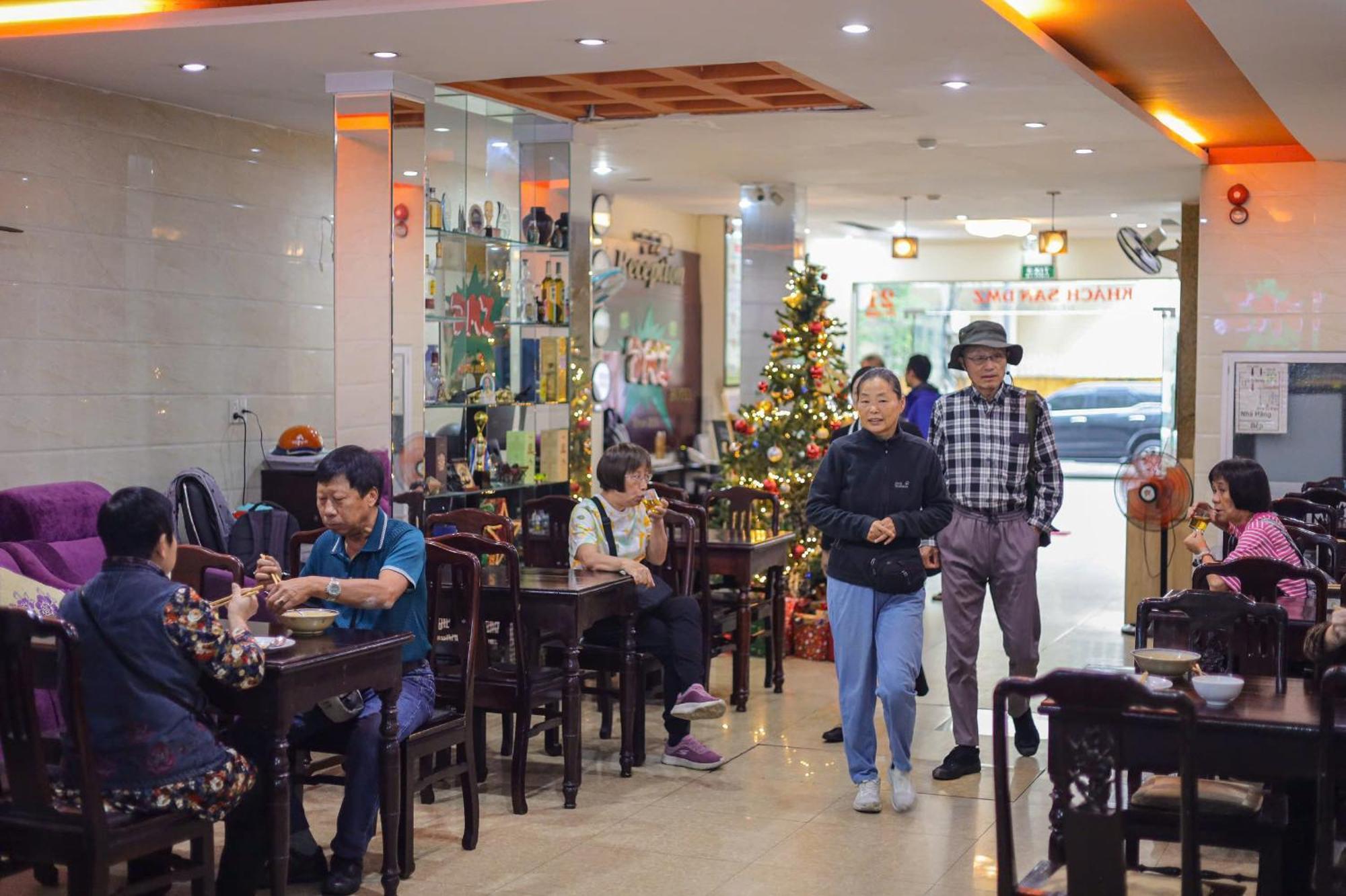 โรงแรมดีเอ็มซี เว้ ภายนอก รูปภาพ