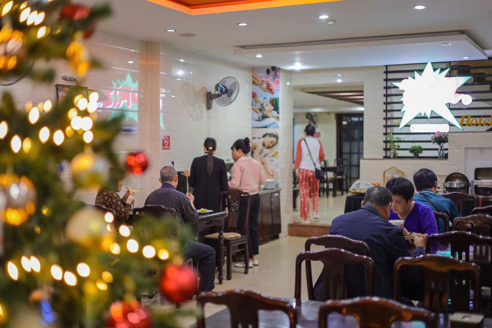 โรงแรมดีเอ็มซี เว้ ภายนอก รูปภาพ